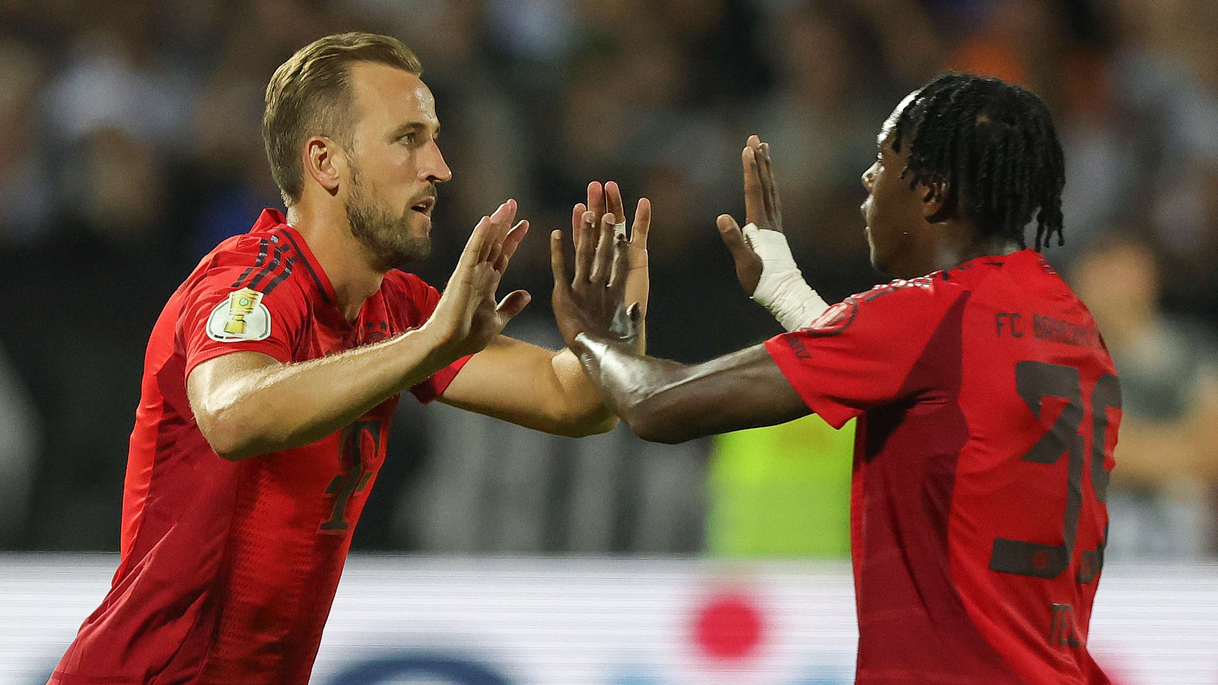 協青少年足 協青少年足